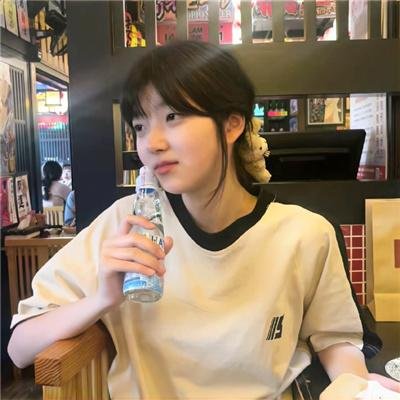 中年被裁我娶了娇媚老板娘